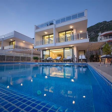 Rose 3 * Kalkan